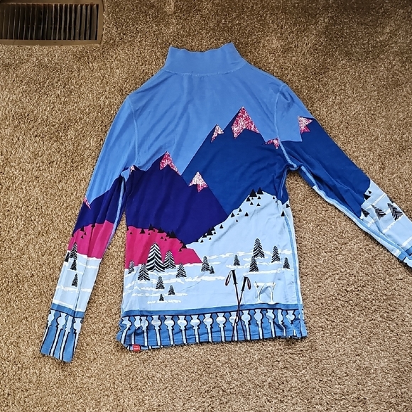 Colorful Mountain Scene Long Sleeve Top - Picture 3 of 3